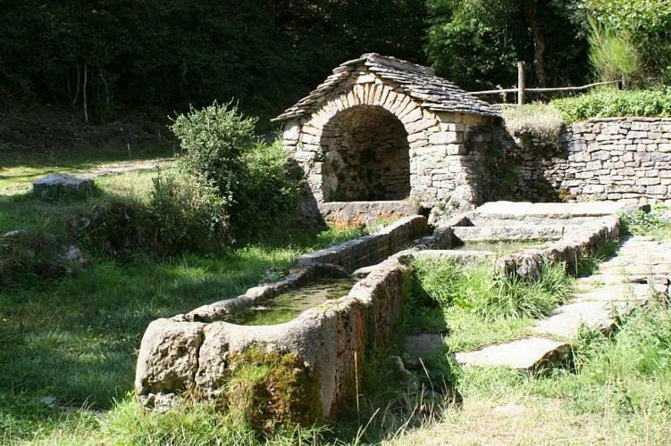 Gite Montalies Sévérac-le-Château Buitenkant foto